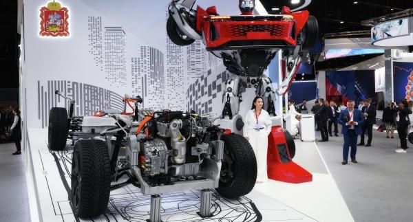 Объявление о продаже робота-трансформера с ПМЭФ-2024 появилось на «Авито»