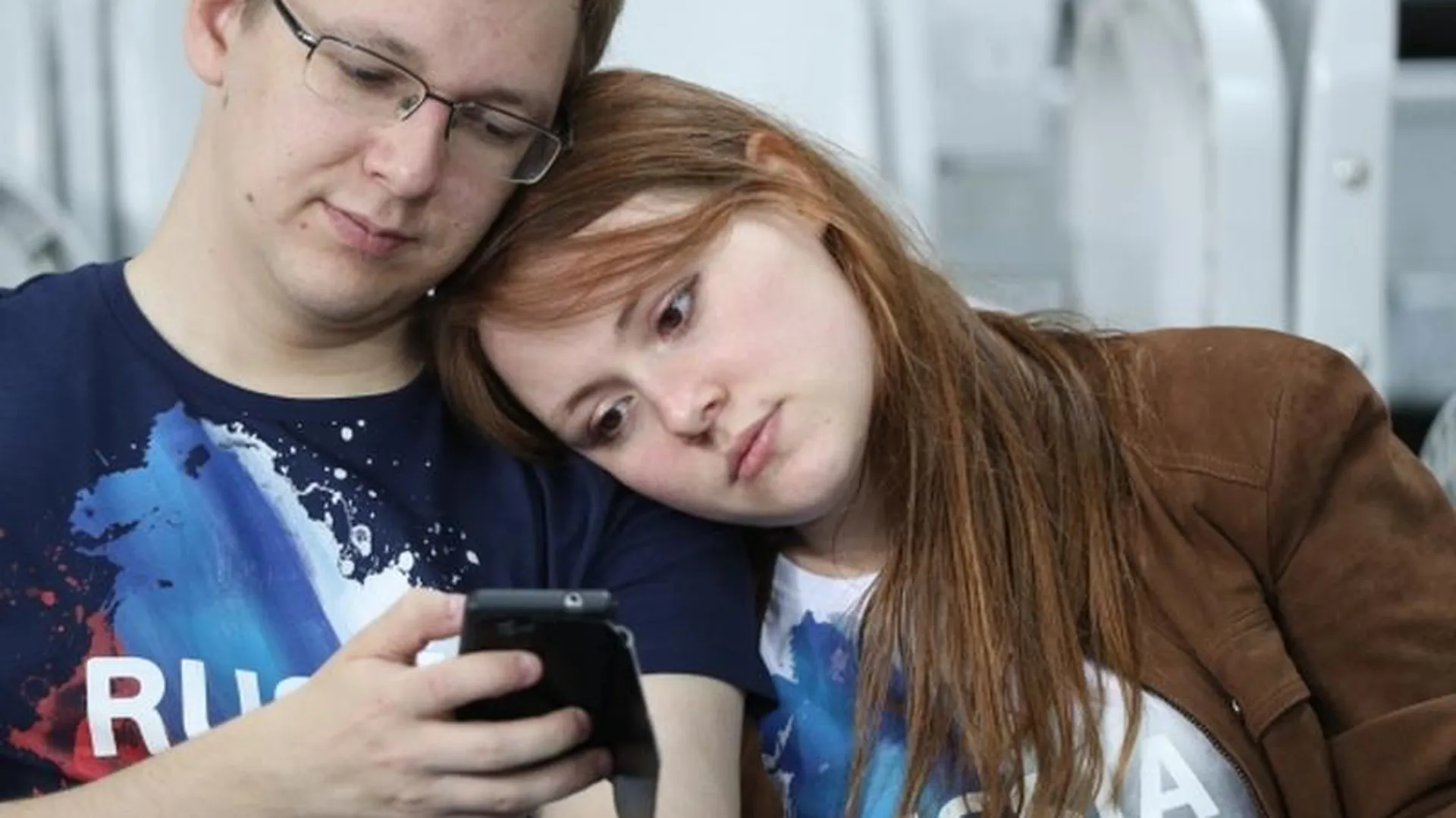 Ученые: смартфоны негативно влияют на интимную жизнь