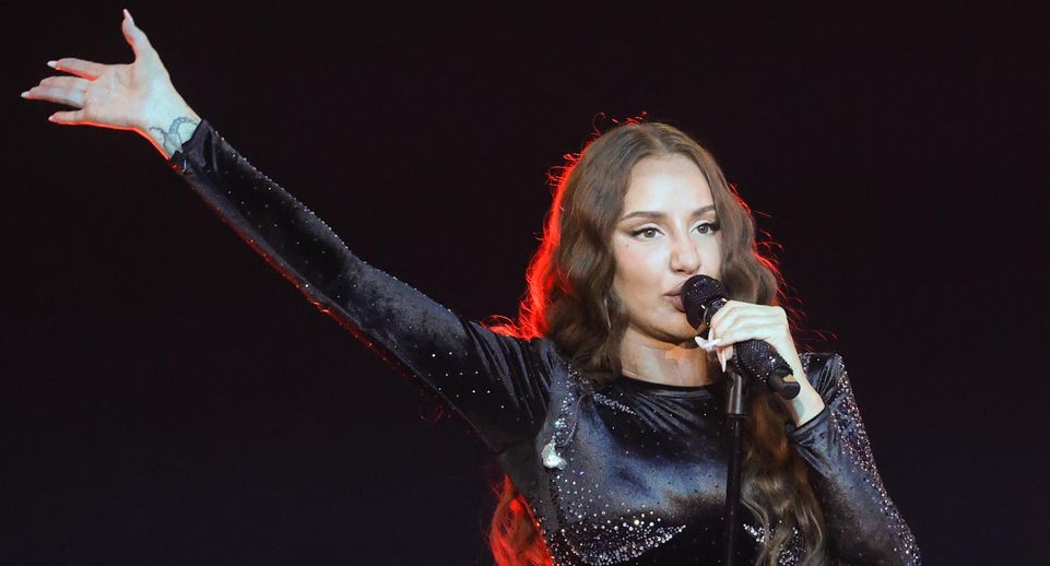 Певица Анна Асти просит от 9,5 млн рублей за концерт на корпоративе